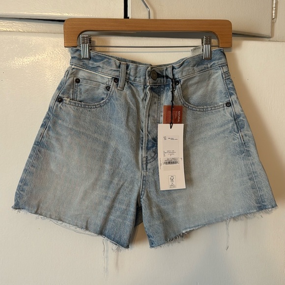 Moussy Vintage Funston Shorts size 27